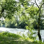 مكان تخييم De Charente