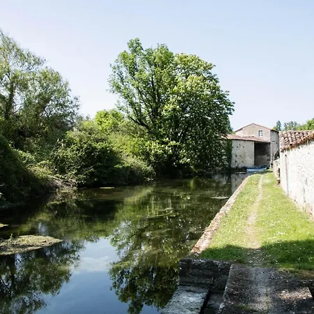 De Charente Bourg-Charente