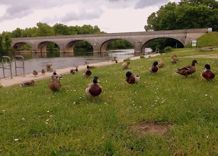 Κάμπινγκ De Charente Bourg-Charente