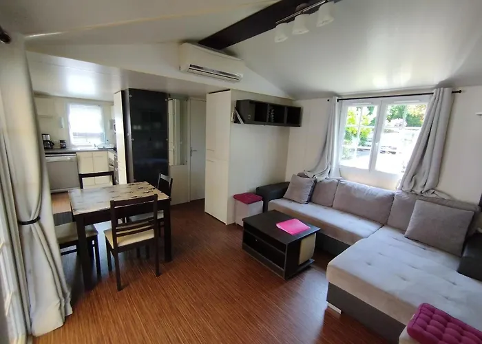 Κάμπινγκ De Charente *